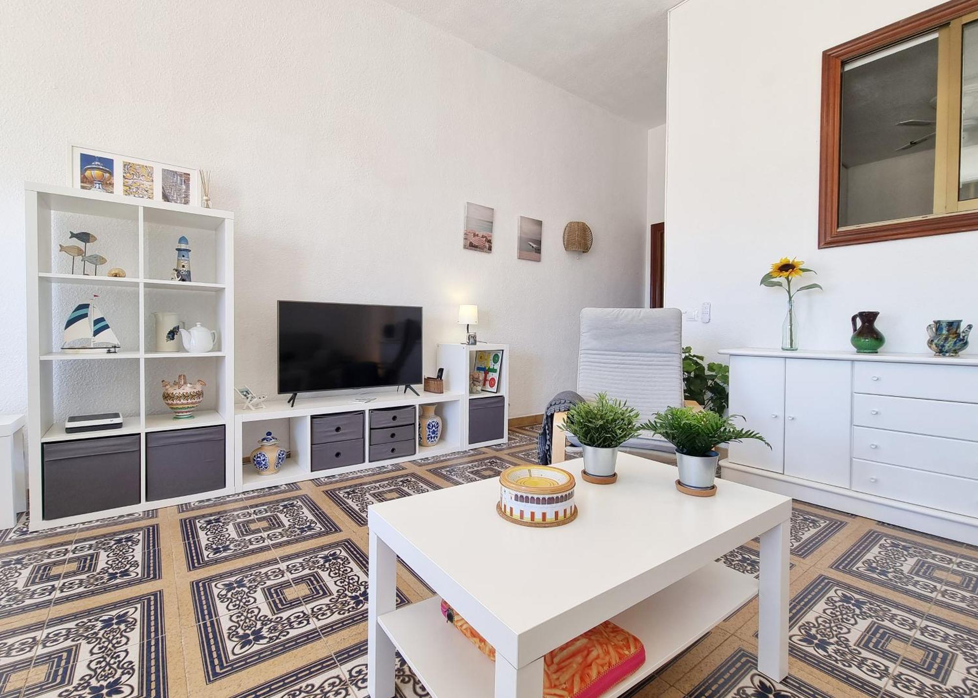 Tinoko Apartament In La Carihuela Beach Torremolinos Exterior photo